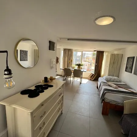 Papyrus Centre Apartment